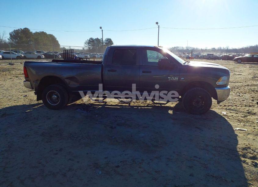 Photo 13 of 2016 Ram 3500 TRADESMAN (VIN 3C63RRGL4GG296502)