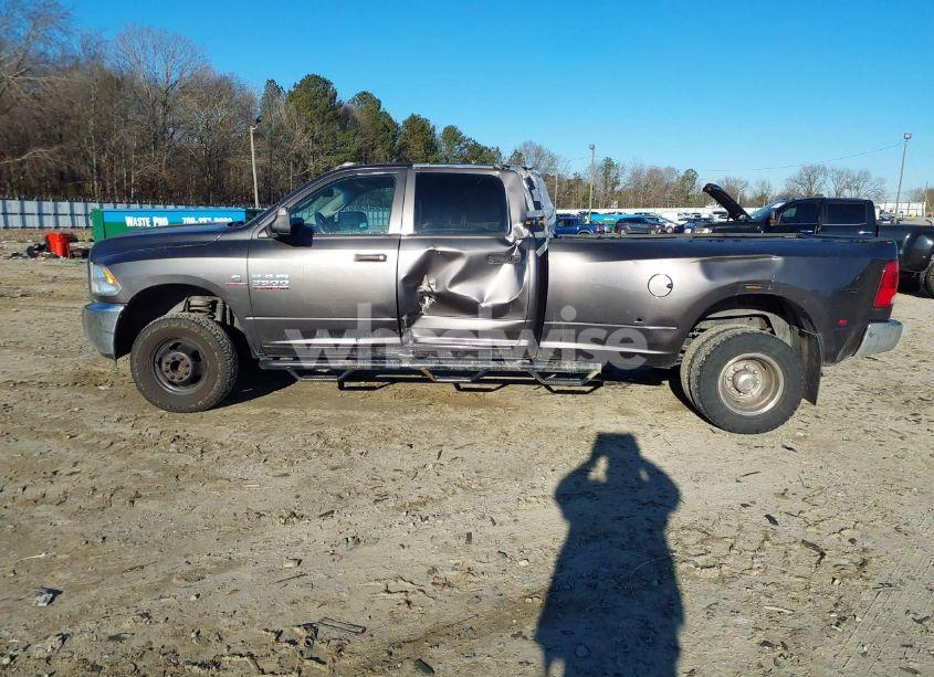 Photo 14 of 2016 Ram 3500 TRADESMAN (VIN 3C63RRGL4GG296502)