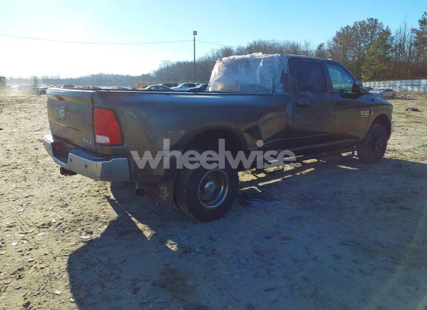 Photo 4 of 2016 Ram 3500 TRADESMAN (VIN 3C63RRGL4GG296502)