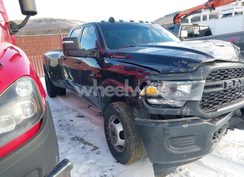 2023 Ram 3500 TRADESMAN 4X4 8' BOX (VIN 3C63RRGL4PG510873) main photo