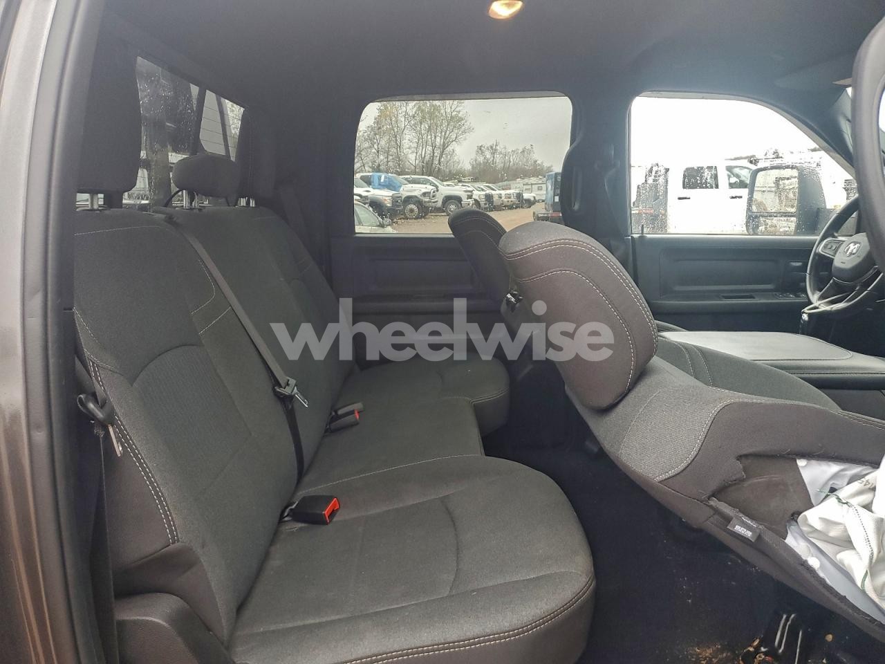 Photo 10 of 2024 RAM 3500 TRADESMAN (VIN 3C63RRGL4RG167503)