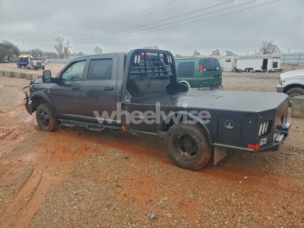 Photo 2 of 2024 RAM 3500 TRADESMAN (VIN 3C63RRGL4RG167503)