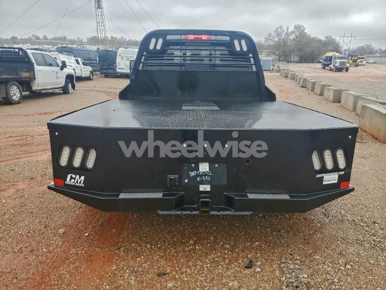 Photo 6 of 2024 RAM 3500 TRADESMAN (VIN 3C63RRGL4RG167503)