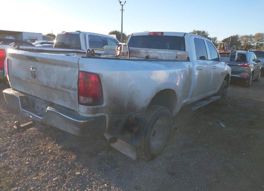 Photo 4 of 2014 Ram 3500 TRADESMAN (VIN 3C63RRGL6EG275387)