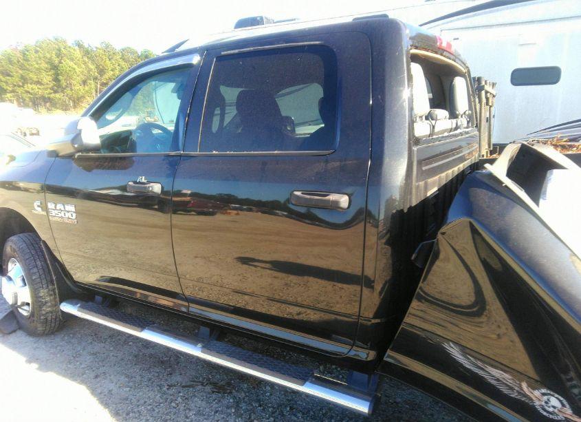 Photo 14 of 2016 Ram 3500 TRADESMAN (VIN 3C63RRGL6GG327376)