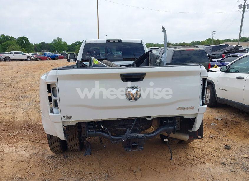 Photo 18 of 2024 Ram 3500 TRADESMAN 4X4 8' BOX (VIN 3C63RRGL6RG307826)
