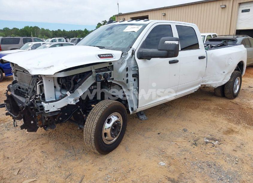 Photo 2 of 2024 Ram 3500 TRADESMAN 4X4 8' BOX (VIN 3C63RRGL6RG307826)