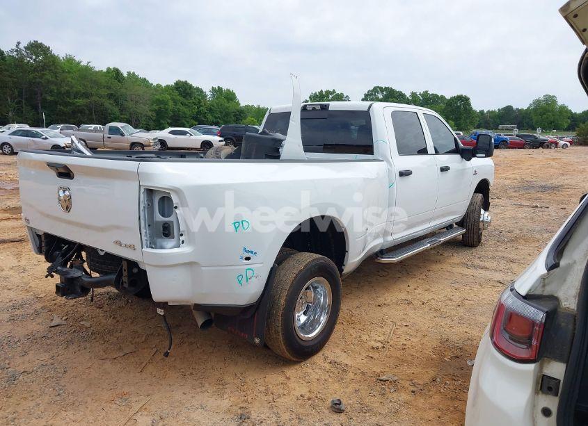 Photo 4 of 2024 Ram 3500 TRADESMAN 4X4 8' BOX (VIN 3C63RRGL6RG307826)