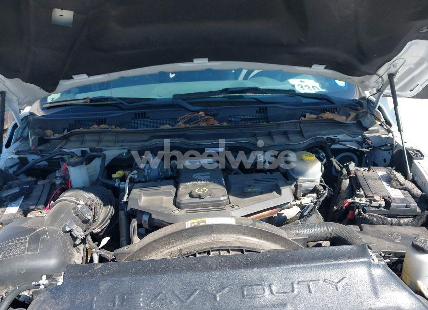 Photo 9 of 2018 Ram 3500 (VIN 3C63RRGL7JG267101)