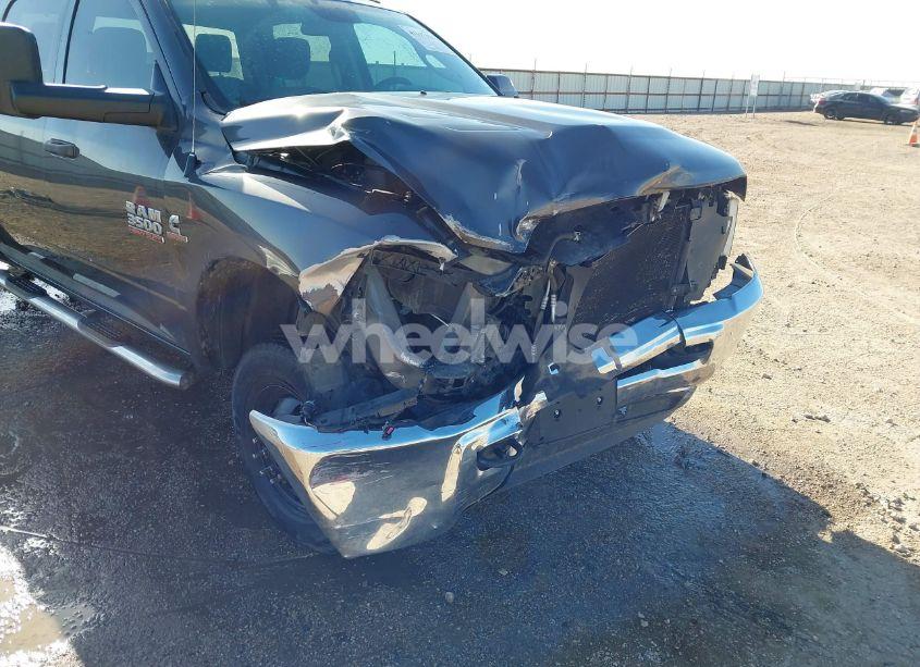 Photo 11 of 2018 Ram 3500 TRADESMAN 4X4 8' BOX (VIN 3C63RRGL7JG352634)