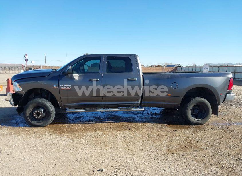 Photo 15 of 2018 Ram 3500 TRADESMAN 4X4 8' BOX (VIN 3C63RRGL7JG352634)