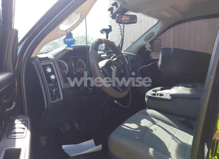 Photo 6 of 2018 Ram 3500 TRADESMAN 4X4 8' BOX (VIN 3C63RRGL7JG354710)