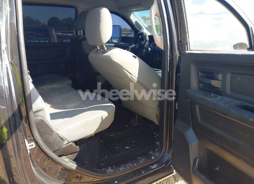 Photo 7 of 2018 Ram 3500 TRADESMAN 4X4 8' BOX (VIN 3C63RRGL7JG354710)