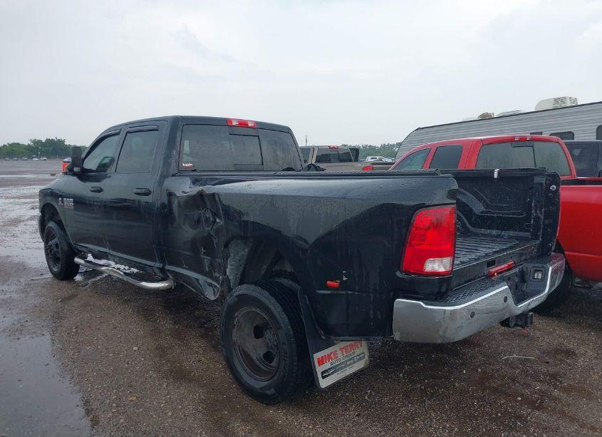 Photo 3 of 2018 Ram 3500 TRADESMAN 4X4 8' BOX (VIN 3C63RRGL7JG413044)