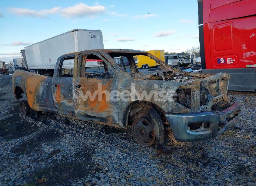 2020 Ram 3500 TRADESMAN 4X4 8' BOX (VIN 3C63RRGL7LG195450) main photo