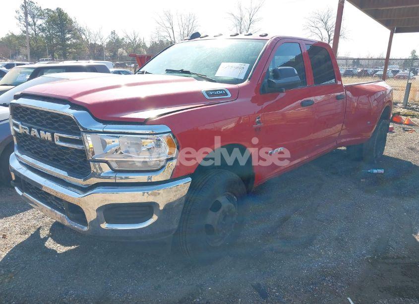 Photo 2 of 2022 Ram 3500 TRADESMAN 4X4 8' BOX (VIN 3C63RRGL7NG178103)
