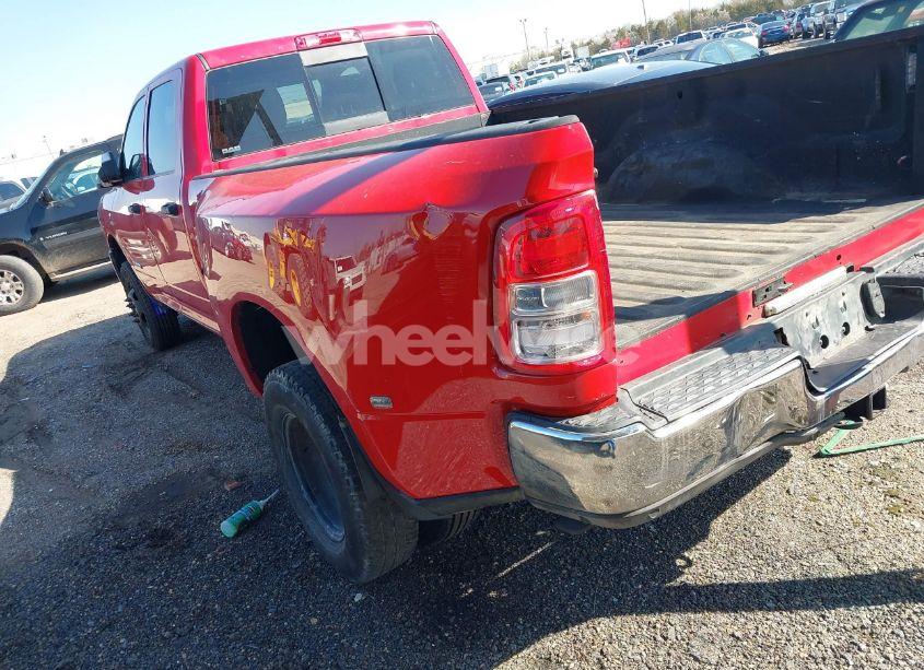 Photo 3 of 2022 Ram 3500 TRADESMAN 4X4 8' BOX (VIN 3C63RRGL7NG178103)