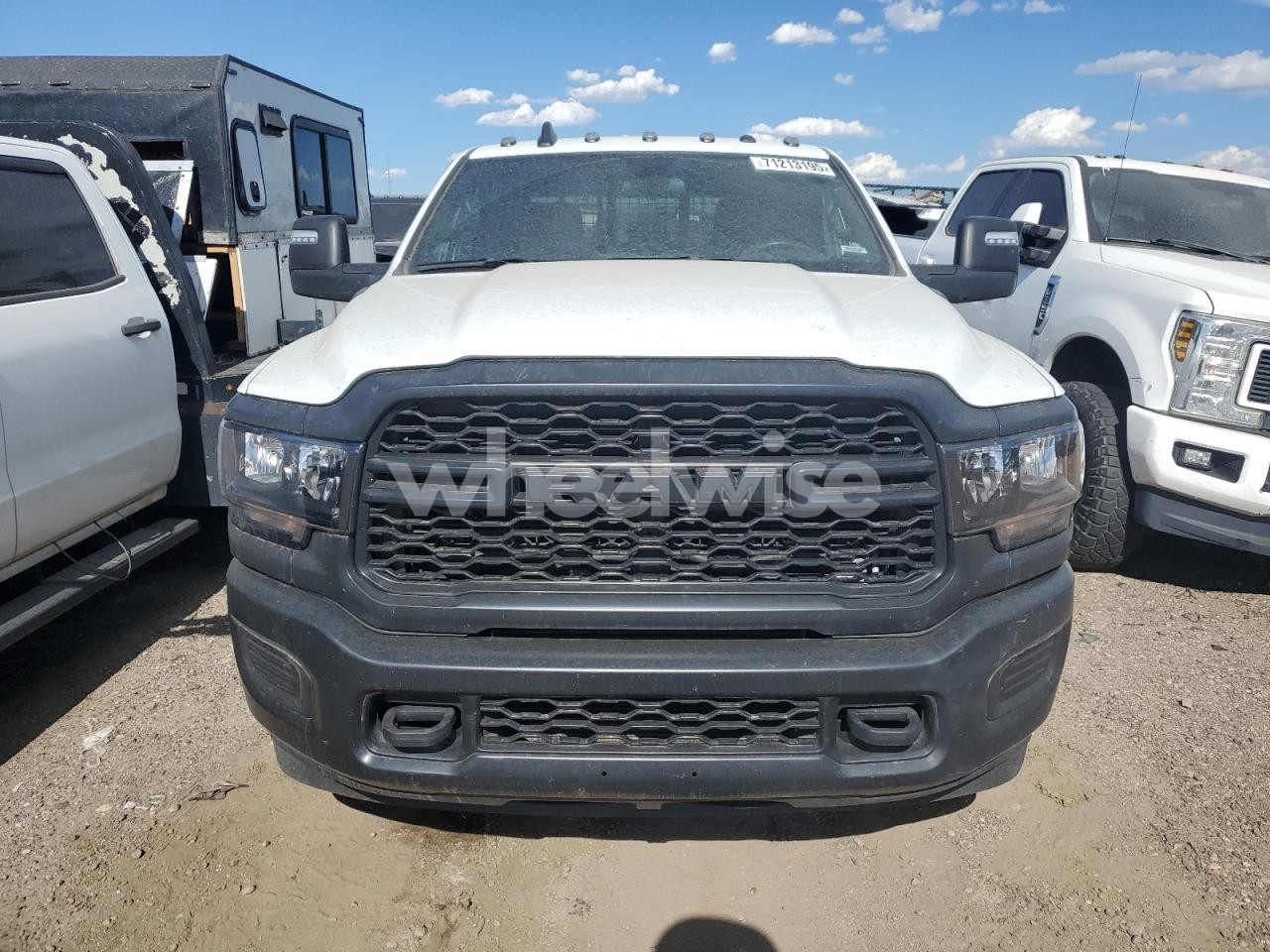 Photo 5 of 2024 RAM 3500 TRADESMAN (VIN 3C63RRGL9RG394069)