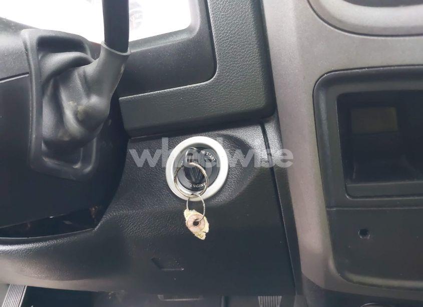 Photo 10 of 2018 Ram 3500 TRADESMAN (VIN 3C63RRGLXJG392674)