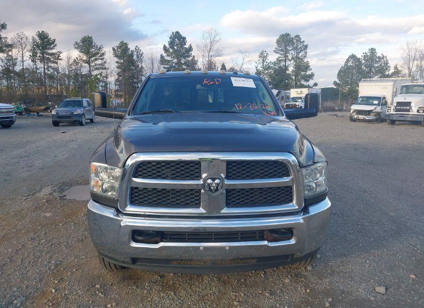 Photo 12 of 2014 Ram 3500 SLT (VIN 3C63RRHJ1EG270028)