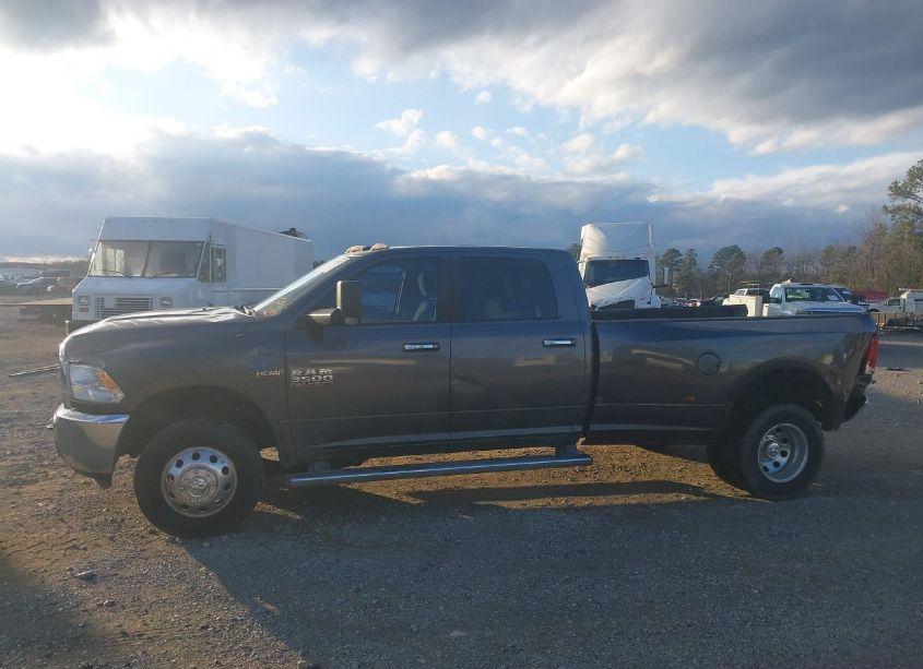 Photo 14 of 2014 Ram 3500 SLT (VIN 3C63RRHJ1EG270028)