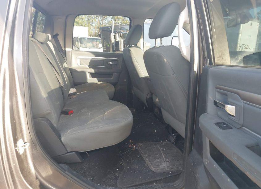 Photo 7 of 2014 Ram 3500 SLT (VIN 3C63RRHJ1EG270028)