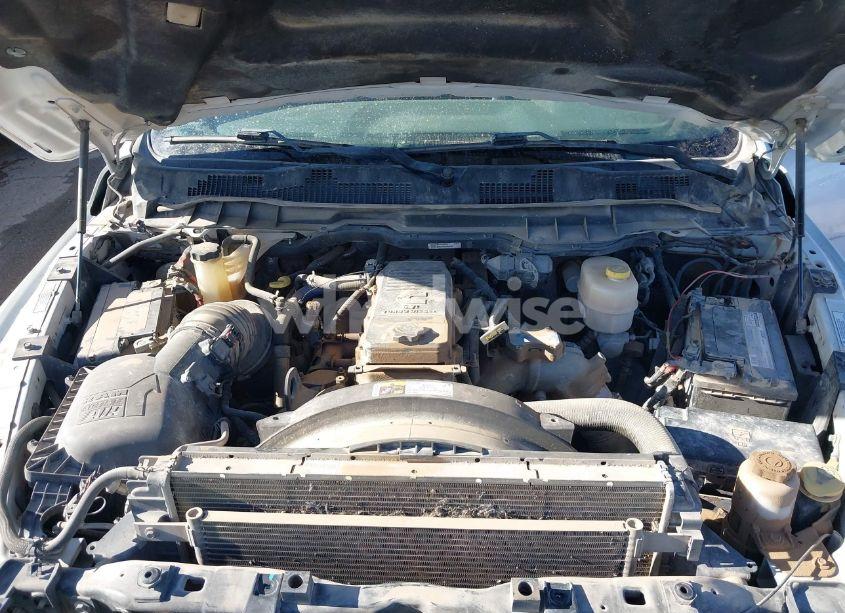 Photo 10 of 2016 Ram 3500 BIG HORN (VIN 3C63RRHL0GG176405)