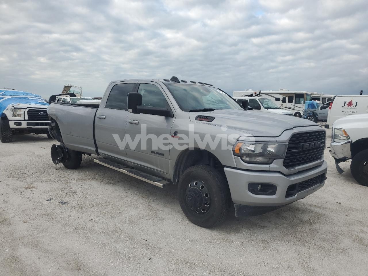 2022 RAM 3500 BIG HORN/LONE STAR (VIN 3C63RRHL2NG152782) main photo