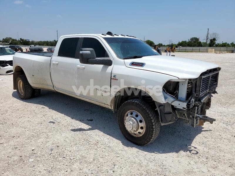 Photo 9 of 2024 RAM 3500 BIG HORN (VIN 3C63RRHL3RG273052)