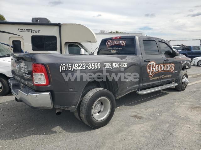 Photo 3 of 2022 RAM 3500 BIG HORN/LONE STAR (VIN 3C63RRHL4NG302925)