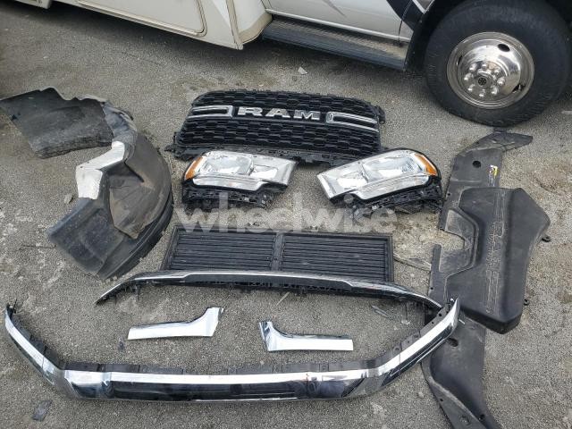 Photo 5 of 2022 RAM 3500 BIG HORN/LONE STAR (VIN 3C63RRHL4NG302925)