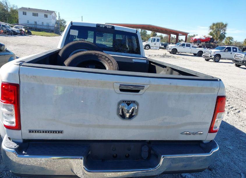 Photo 14 of 2019 Ram 3500 BIG HORN 4X4 8' BOX (VIN 3C63RRHL6KG547883)