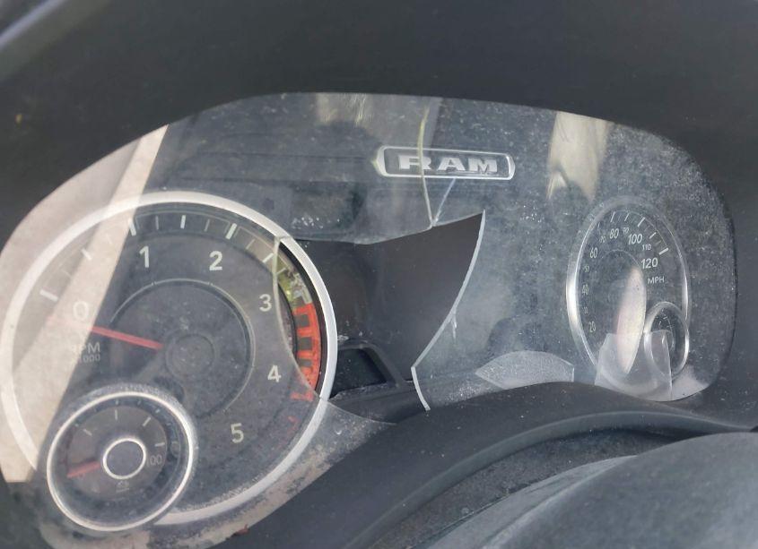 Photo 5 of 2019 Ram 3500 BIG HORN 4X4 8' BOX (VIN 3C63RRHL6KG547883)