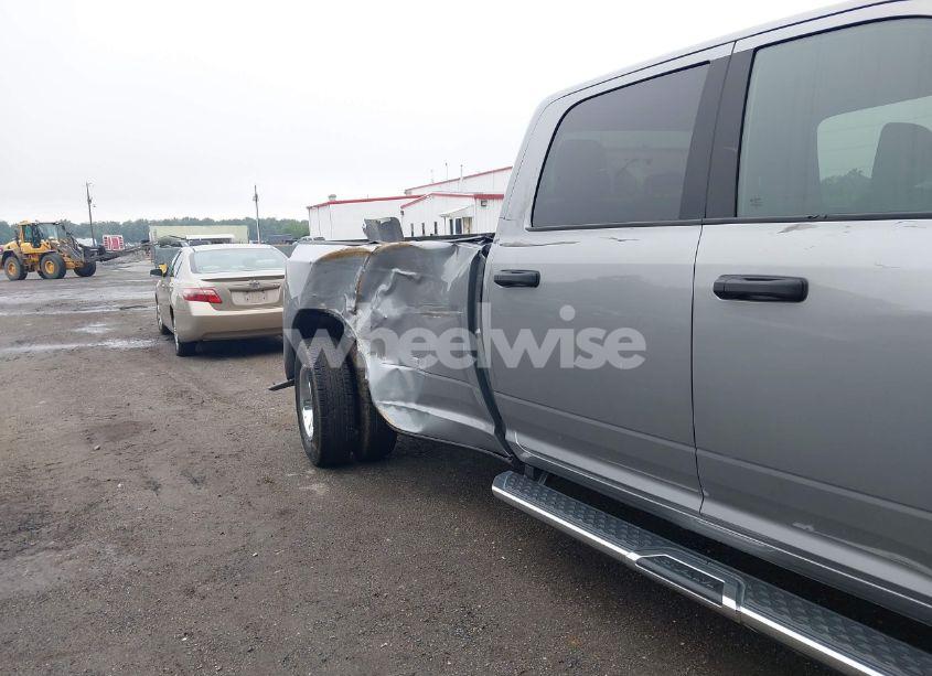 Photo 11 of 2024 Ram 3500 BIG HORN 4X4 8' BOX (VIN 3C63RRHL7RG289500)