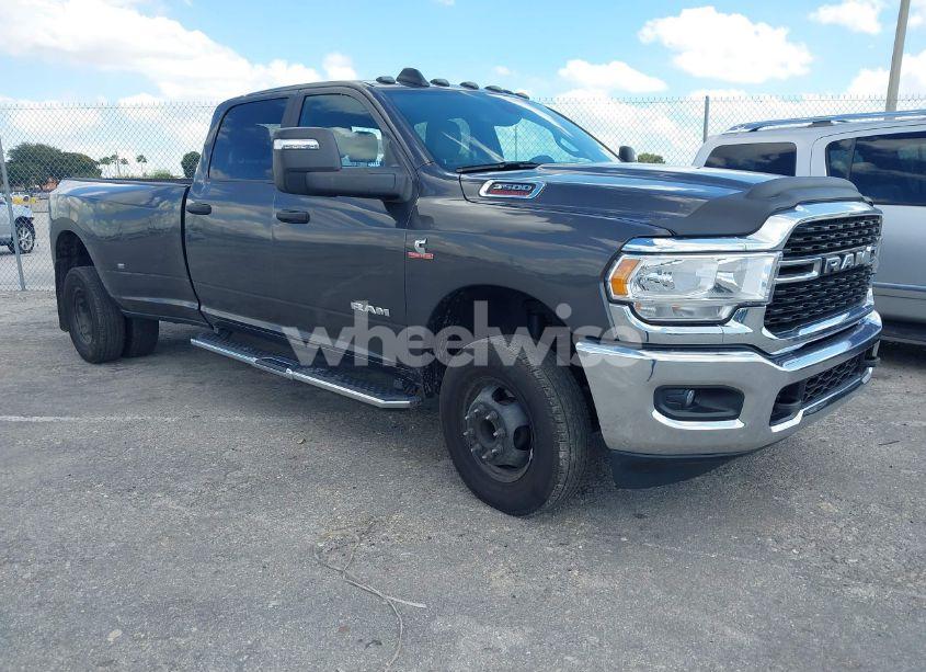 2024 Ram 3500 BIG HORN 4X4 8' BOX (VIN 3C63RRHL7RG350294) main photo