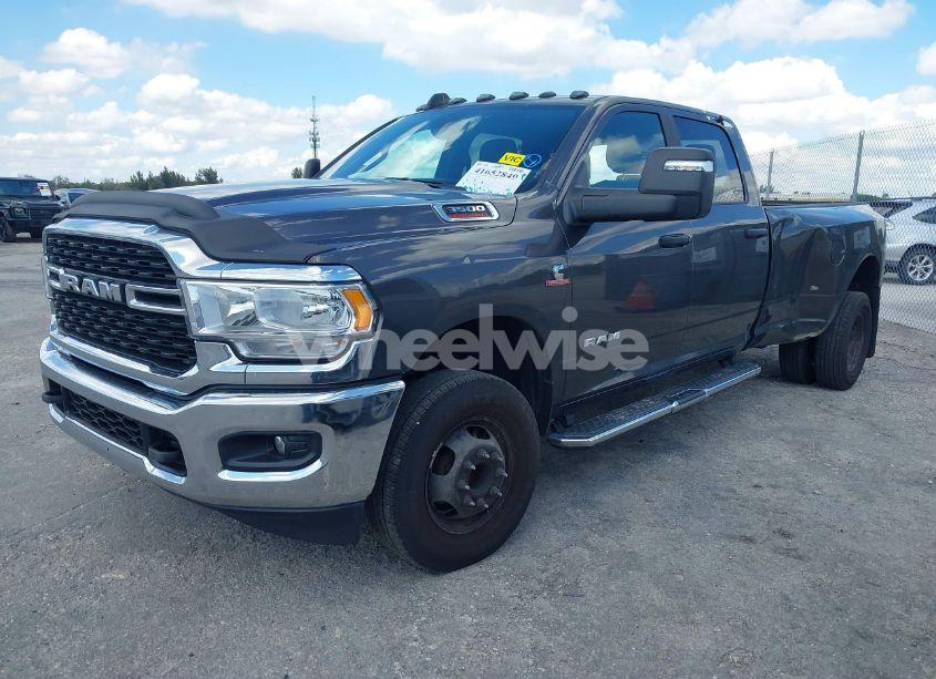 Photo 2 of 2024 Ram 3500 BIG HORN 4X4 8' BOX (VIN 3C63RRHL7RG350294)