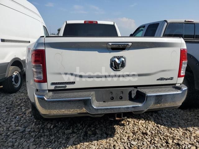 Photo 10 of 2019 RAM 3500 BIG HORN (VIN 3C63RRHL8KG625340)