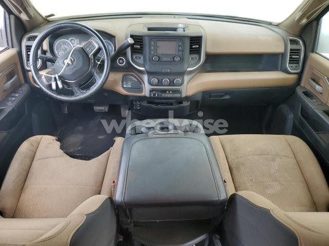 Photo 2 of 2019 RAM 3500 BIG HORN (VIN 3C63RRHL8KG625340)