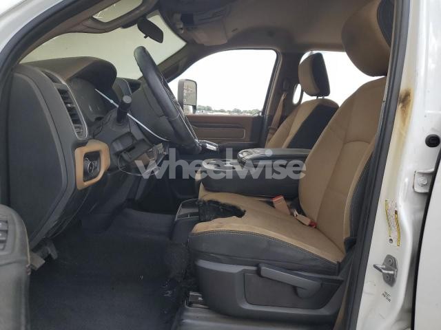 Photo 9 of 2019 RAM 3500 BIG HORN (VIN 3C63RRHL8KG625340)