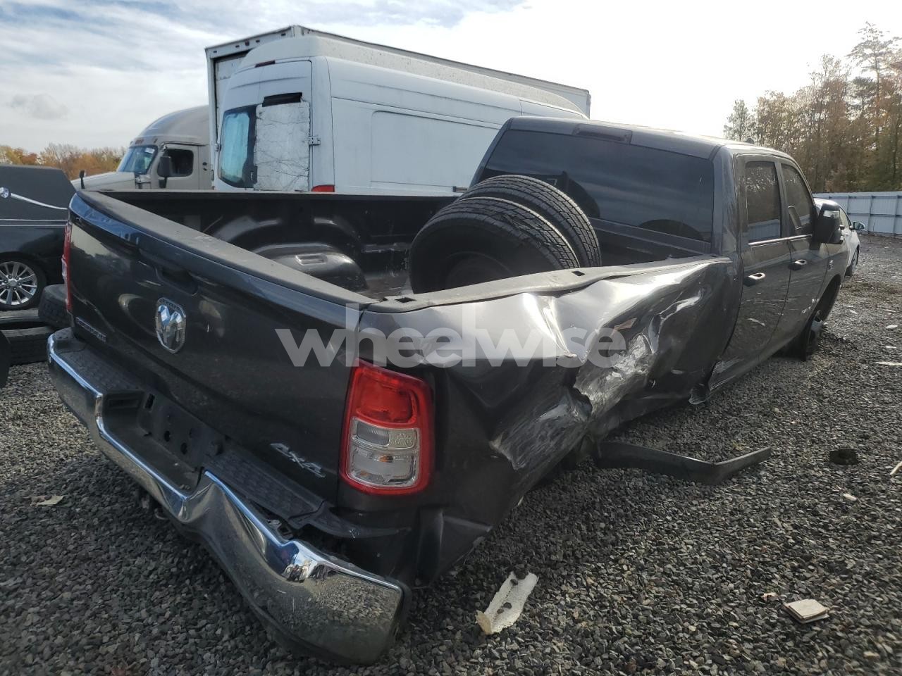 Photo 3 of 2023 RAM 3500 BIG HORN (VIN 3C63RRHL8PG542210)