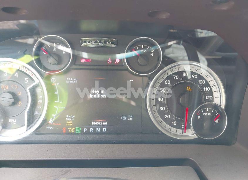 Photo 5 of 2018 Ram 3500 SLT (VIN 3C63RRHL9JG267938)