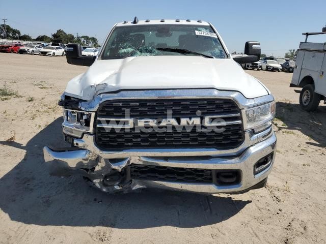 Photo 12 of 2024 RAM 3500 BIG HORN (VIN 3C63RRHLXRG289538)