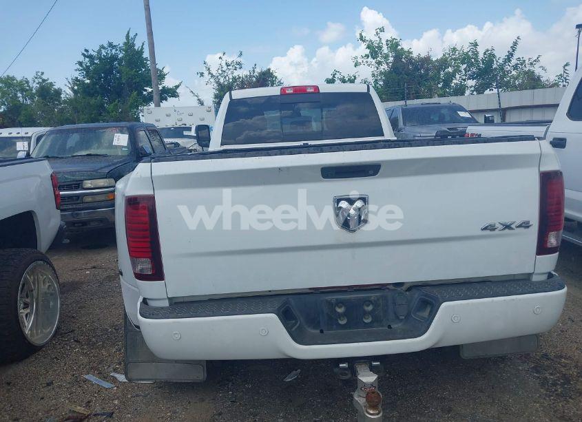 Photo 15 of 2018 Ram 3500 LARAMIE 4X4 8' BOX (VIN 3C63RRJL1JG155032)