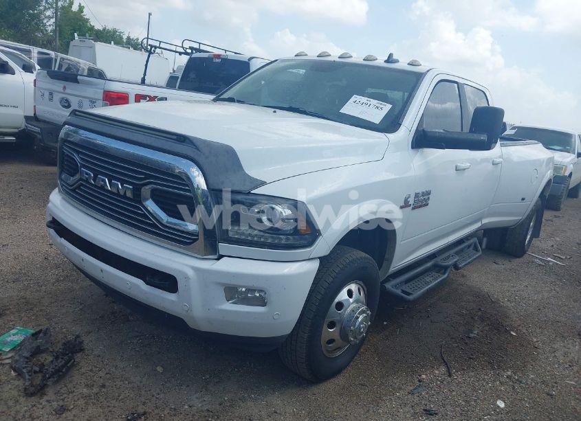 Photo 2 of 2018 Ram 3500 LARAMIE 4X4 8' BOX (VIN 3C63RRJL1JG155032)