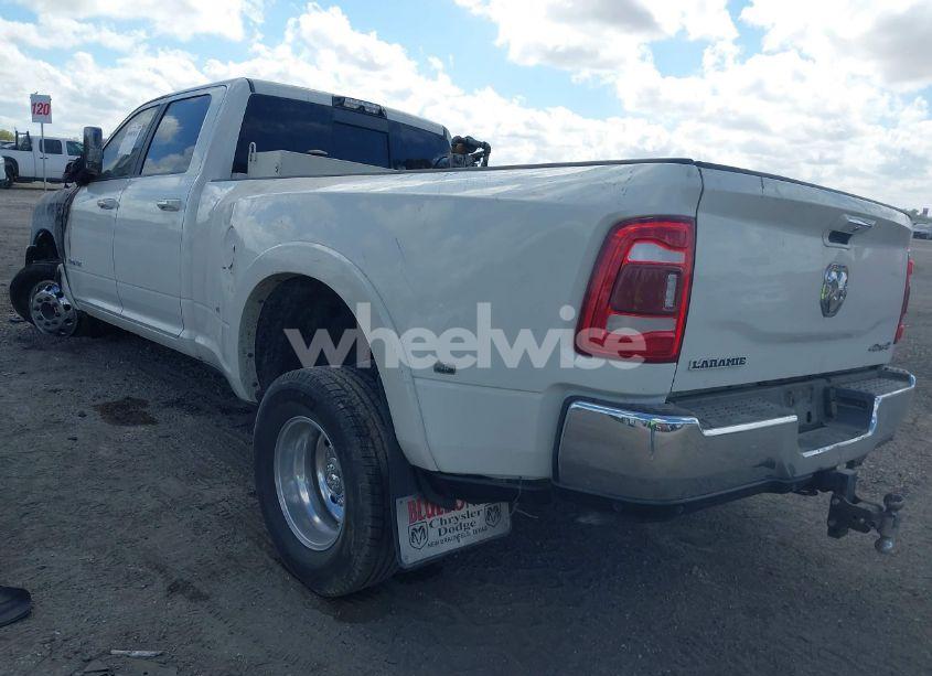 Photo 3 of 2019 Ram 3500 LARAMIE 4X4 8' BOX (VIN 3C63RRJL1KG715472)