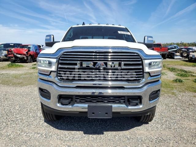 Photo 10 of 2024 RAM 3500 LARAMIE N/A (VIN 3C63RRJL1RG391725)