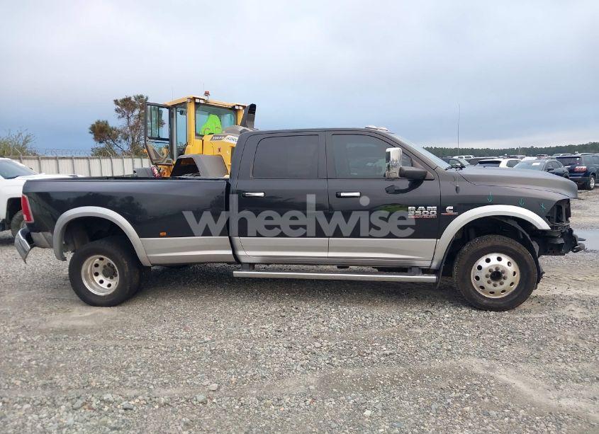 Photo 15 of 2018 Ram 3500 LARAMIE 4X4 8' BOX (VIN 3C63RRJL2JG305651)