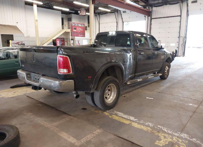 Photo 4 of 2018 Ram 3500 LARAMIE 4X4 8' BOX (VIN 3C63RRJL2JG410478)