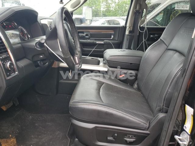 Photo 6 of 2018 RAM 3500 LARAMIE N/A (VIN 3C63RRJL4JG214591)