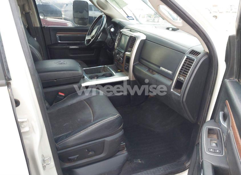 Photo 7 of 2016 Ram 3500 LARAMIE (VIN 3C63RRJL6GG234334)